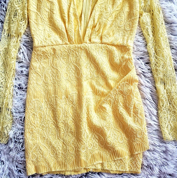 Yellow Deep V Neck Lace Dress - Picture 6 of 8